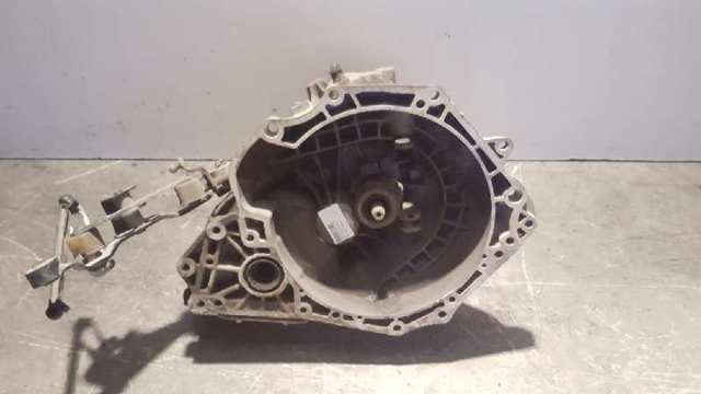 Mechaniczna skrzynia biegów w komplecie 90400209 OPEL