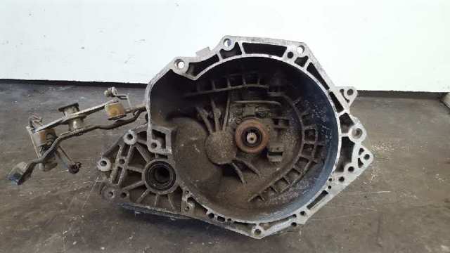 Mechaniczna skrzynia biegów w komplecie 90400209 OPEL