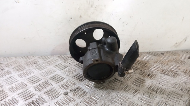 Pompa wspomagania hydraulicznego kierownicy 90409232 OPEL