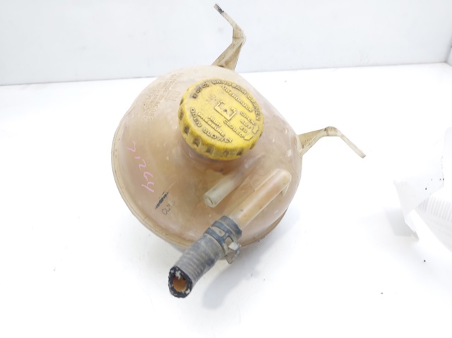 Zbiorniczek wyrównawczy układu chłodzenia 90410058 OPEL