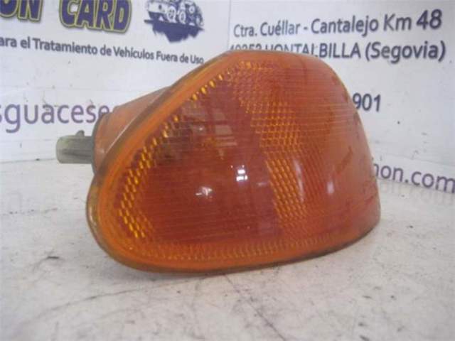 Kierunkowskaz prawy 90421896 OPEL