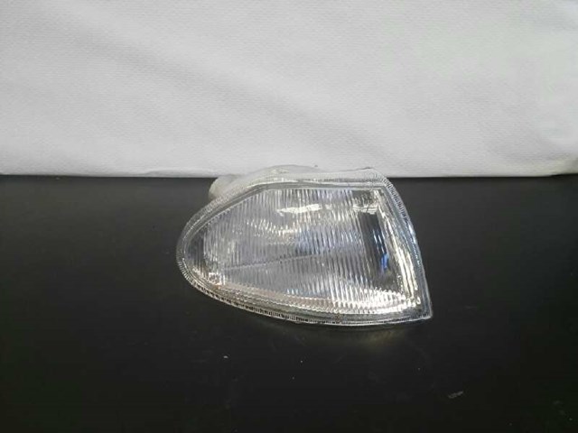 Kierunkowskaz prawy 90421896 OPEL