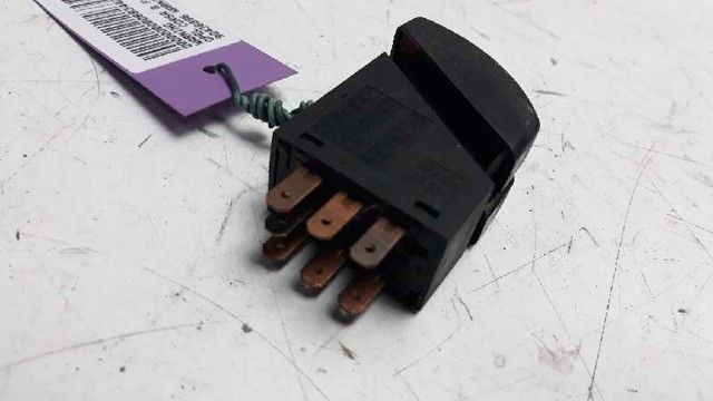 Przycisk włączania światła awaryjnego Opel Combo