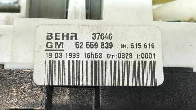 Sterownik trybów ogrzewania/klimatyzacji Opel Zafira F75