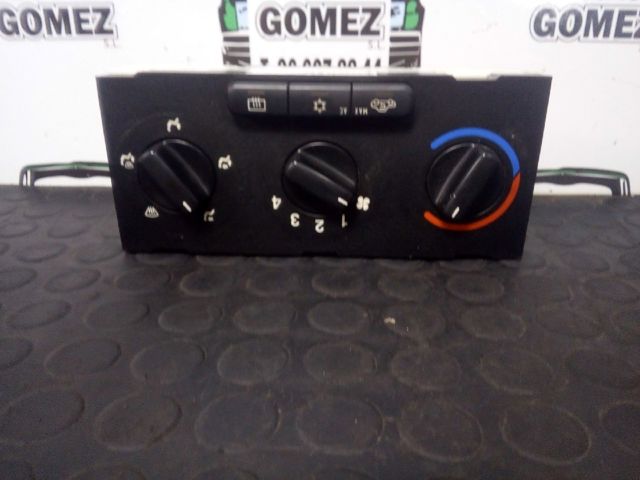 Sterownik trybów ogrzewania/klimatyzacji Opel Zafira F75