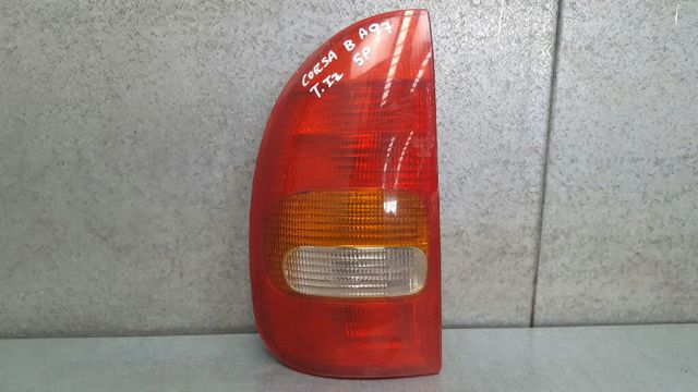 Lampa zespolona tylna lewa 90444141 OPEL
