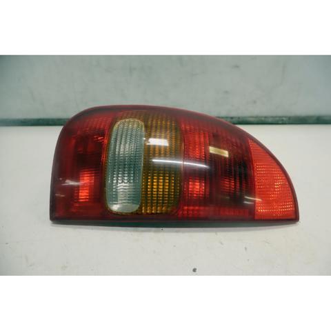 Lampa zespolona tylna lewa 90444809 OPEL