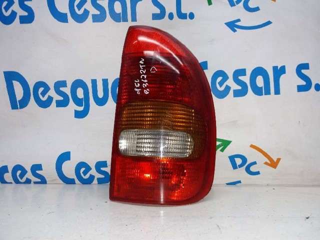 Lampa zespolona tylna prawa 90444811 OPEL