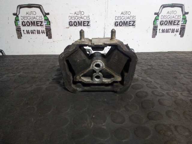 Poduszka (podpora) silnika tylna 90447883 OPEL