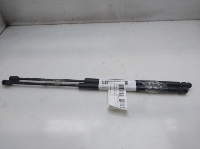 Amortyzator klapy bagażnika (3/5 drzwi-tylnych) 90450BM400 NISSAN