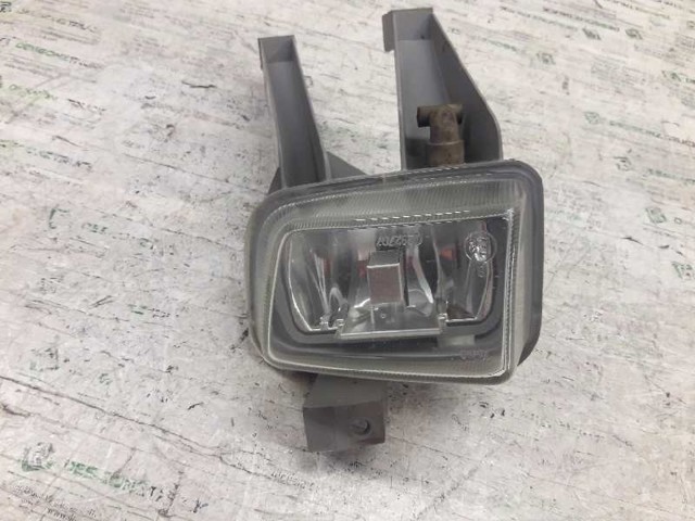 Lampa przeciwmgielna lewa 90451207 OPEL