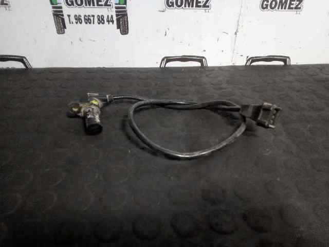 Czujnik położenia wału korbowego 90451442 OPEL