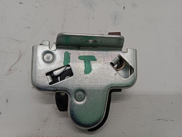 Zamek klapy bagażnika (3/5 drzwi tylnych) 90457255 OPEL