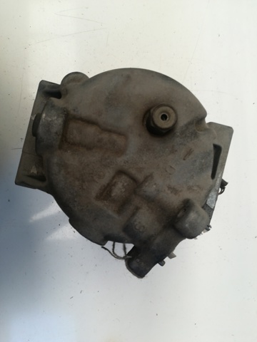 Sprężarka klimatyzacji 90457635 OPEL