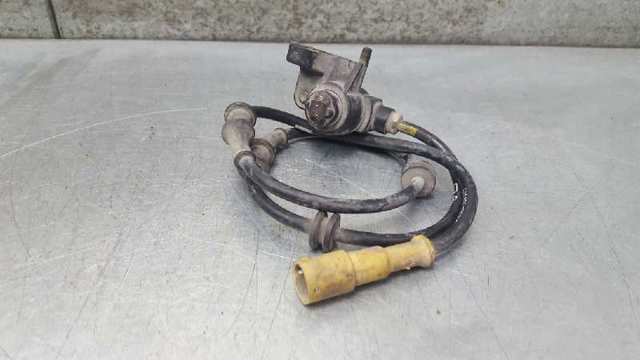 Czujnik ABS przedni 90464775 OPEL