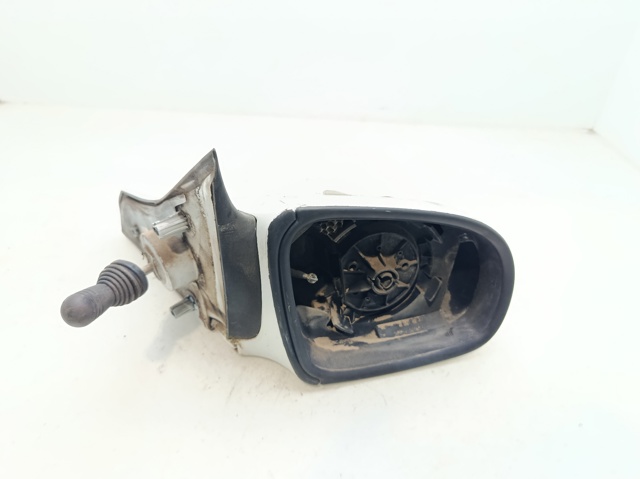 Lusterko wsteczne prawe 90482040 OPEL