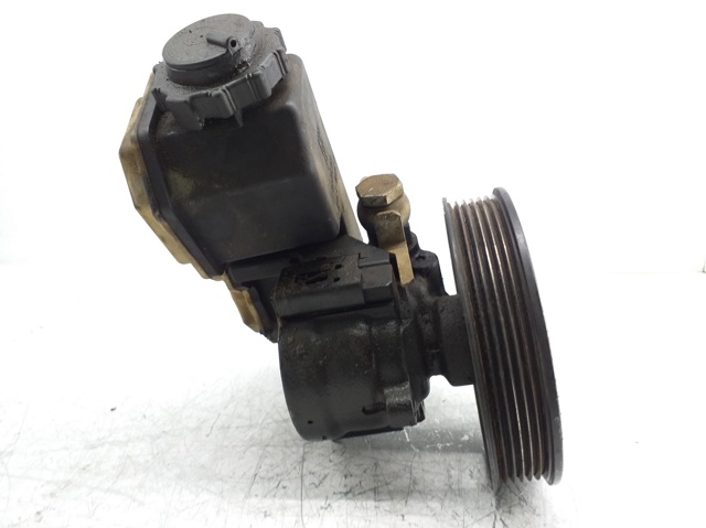 Pompa wspomagania hydraulicznego kierownicy 90495957 OPEL