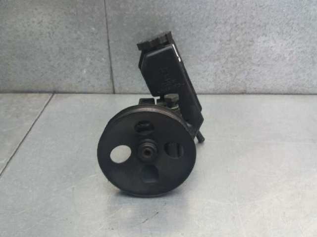 Pompa wspomagania hydraulicznego kierownicy 90495957 OPEL