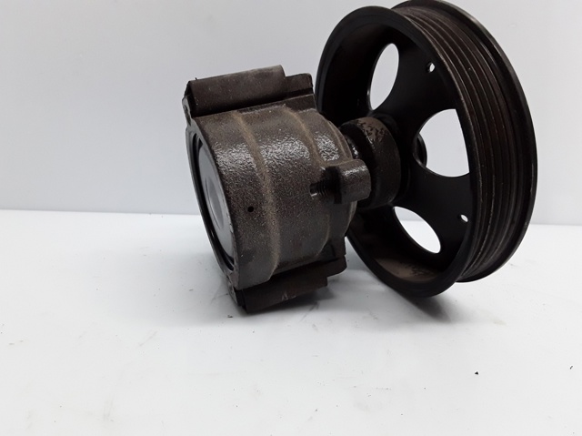 Pompa wspomagania hydraulicznego kierownicy 90495957 OPEL