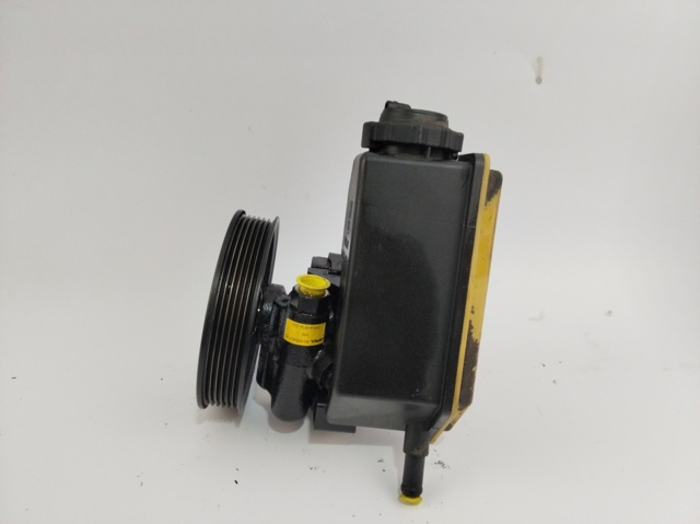 Pompa wspomagania hydraulicznego kierownicy 90495957 OPEL