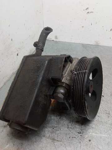 Pompa wspomagania hydraulicznego kierownicy 90495960 OPEL