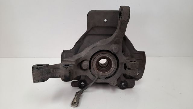 Czop (zwrotnica) przedni prawy 90498809 OPEL