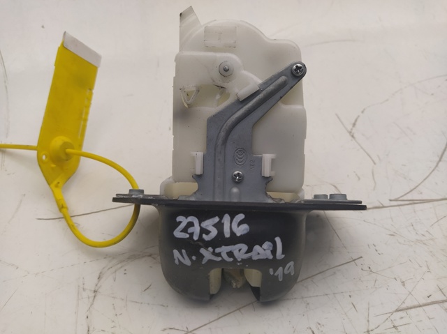 Zamek klapy bagażnika (3/5 drzwi tylnych) Nissan Murano Z51