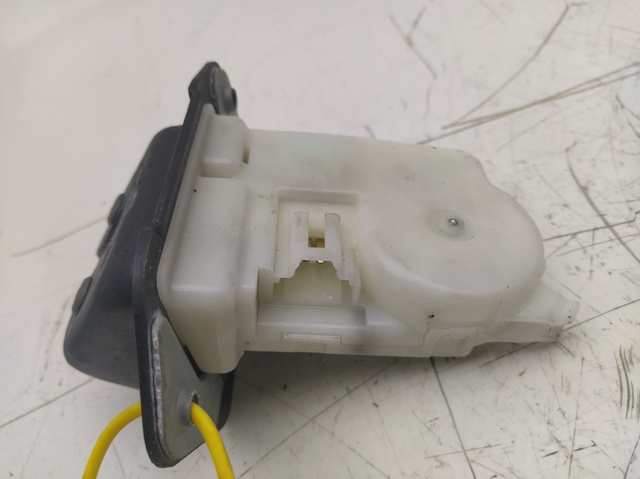 Zamek klapy bagażnika (3/5 drzwi tylnych) Nissan Murano Z51