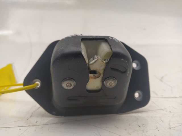 Zamek klapy bagażnika (3/5 drzwi tylnych) Nissan Murano Z51