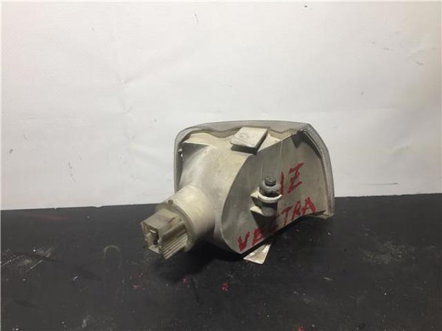 Kierunkowskaz prawy Opel Vectra 36