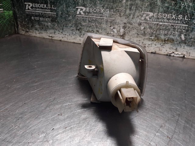 Kierunkowskaz prawy Opel Vectra 36