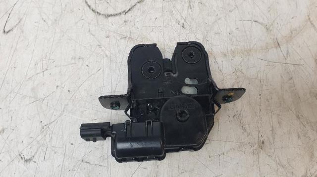 Zamek klapy bagażnika (3/5 drzwi tylnych) 905039004R RENAULT