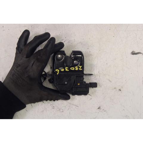 Zamek klapy bagażnika (3/5 drzwi tylnych) 905039326R RENAULT