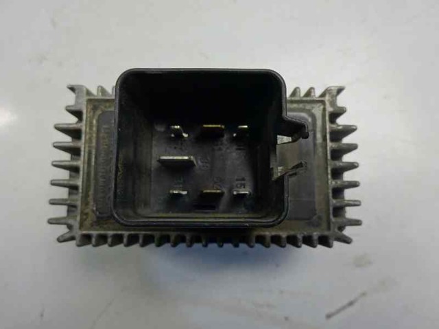 Przekaźnik świec żarowych Opel Frontera 6B