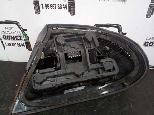 Lampa zespolona tylna lewa 90510529 OPEL