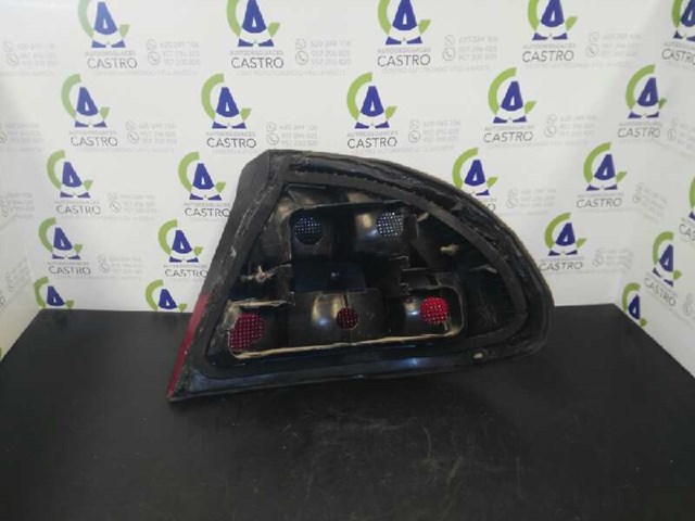 Lampa zespolona tylna lewa 90510529 OPEL