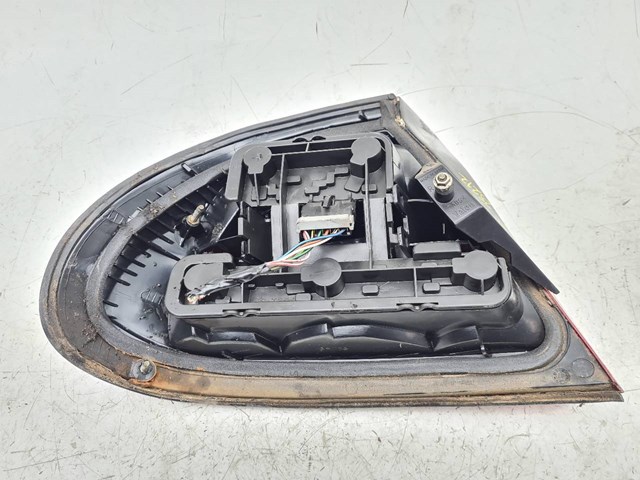 Lampa zespolona tylna prawa 90510530 OPEL