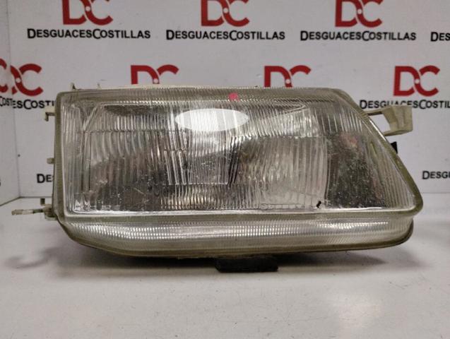 Reflektor prawy 90511102 OPEL
