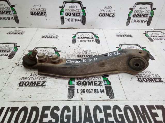 Wahacz zawieszenia przedniego dolny prawy 90511261 OPEL