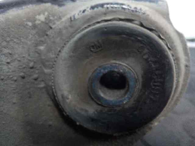 Wahacz zawieszenia przedniego dolny prawy 90511261 OPEL