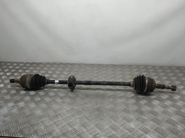 Półoś napędowa przednia prawa 90512386 OPEL