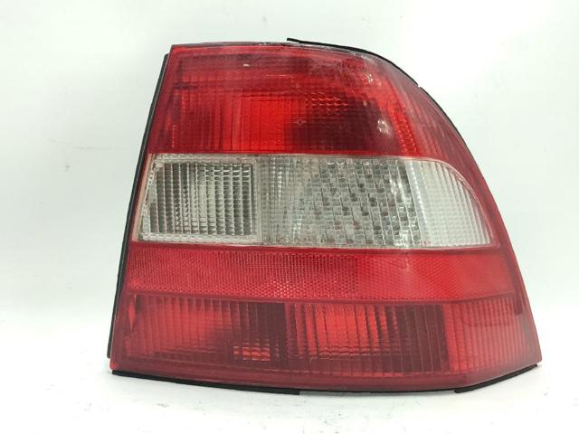Lampa zespolona tylna prawa 90512716 OPEL