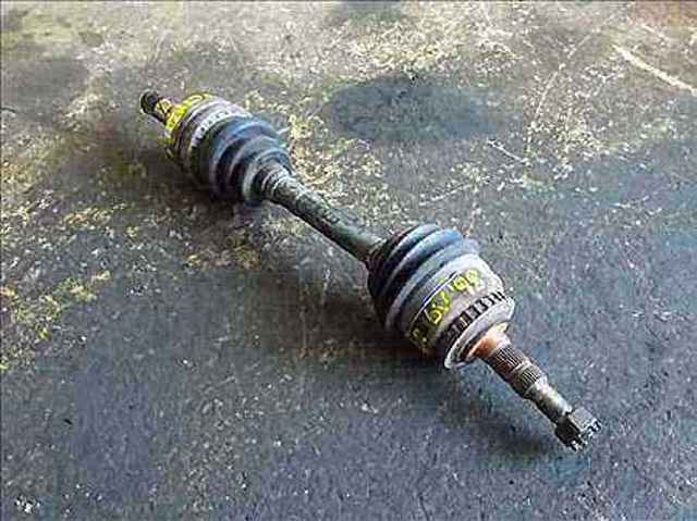 Półoś napędowa przednia lewa 90512983 OPEL
