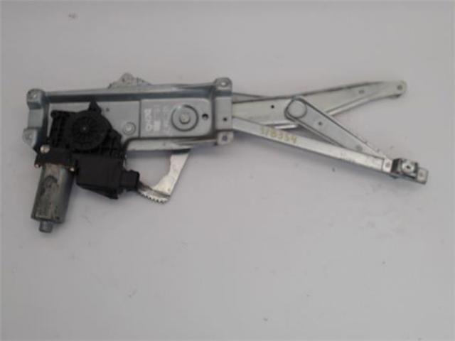 Mechanizm podnoszenia szyby drzwi przednich prawych 90520228 OPEL