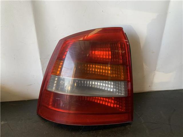 Lampa zespolona tylna lewa 90521542 OPEL