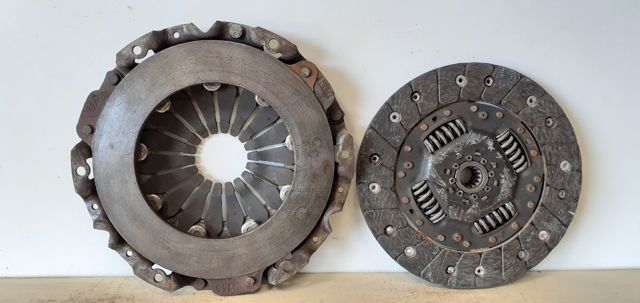 Docisk sprzęgła 90522511 OPEL