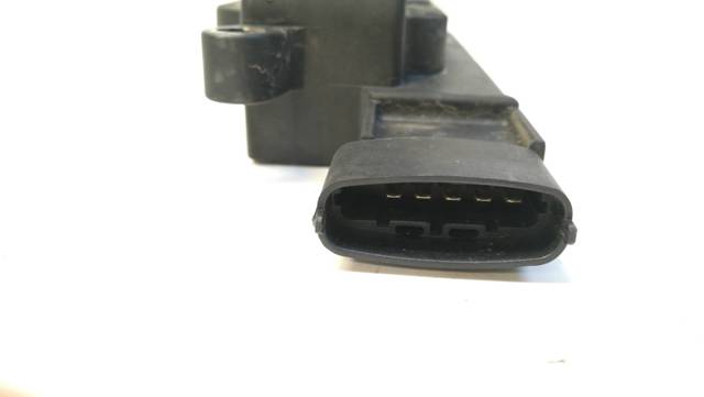 Cewka zapłonowa 90536194 OPEL