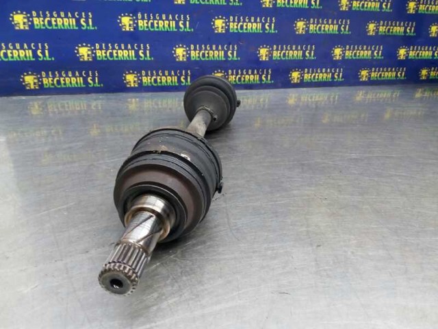 Półoś napędowa przednia lewa 90540552 OPEL