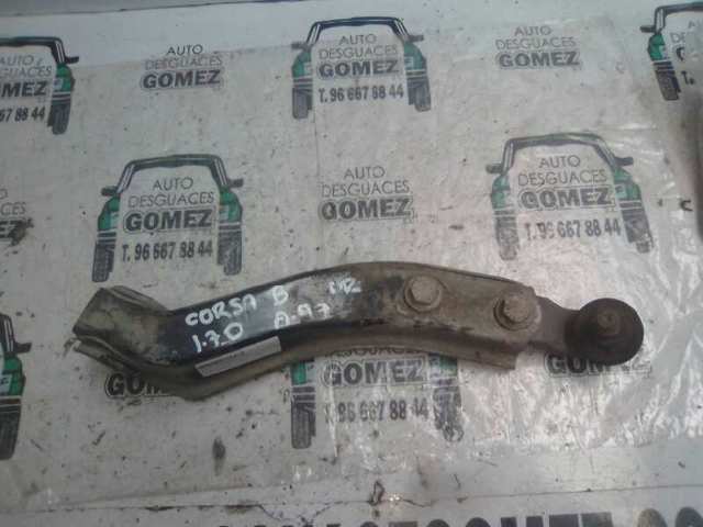 Wahacz zawieszenia przedniego dolny prawy 90542573 OPEL