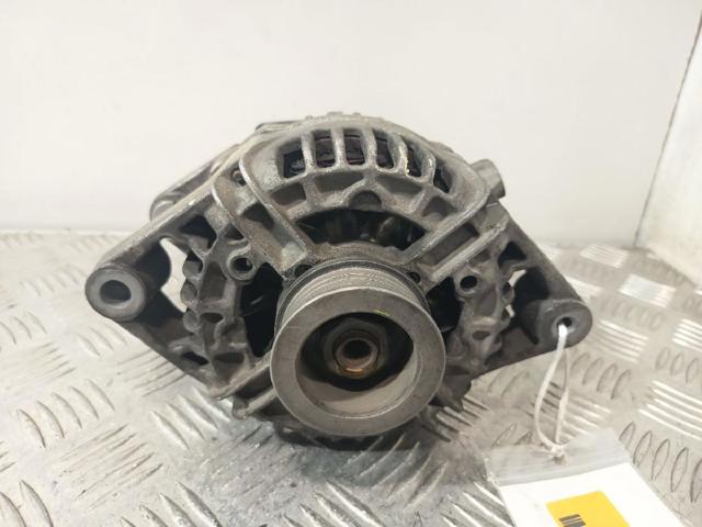 Alternator 90561971 OPEL